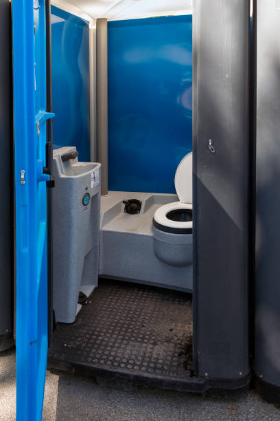 Portable Toilet Options We Offer in Heyworth, IL
