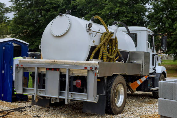 Best Portable toilet rental cost  in Heyworth, IL